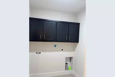 16035 Hayes Park Drive, Houston, TX 77079 - Photo 15