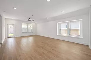 230 Magnolia Laurel Dr, Alvin, TX 77511 - Photo 13