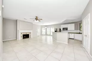 4615 Jaymar Dr, Sugar Land, TX 77479 - Photo 9