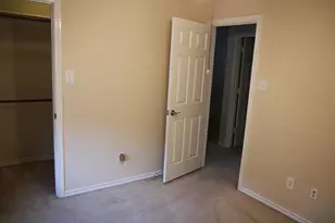 142 N Camellia Grove Cir, The Woodlands, TX 77382 - Photo 17