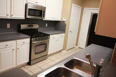 142 N Camellia Grove Circle, The Woodlands, TX 77382 - Photo 11
