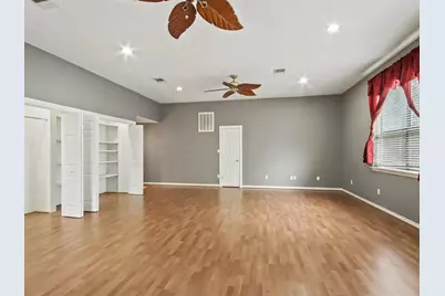 35 Susan Drive, Cleveland, TX 77327 - Photo 11