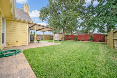 2224 Shady Pine Dr, Conroe, TX 77301 - Photo 27