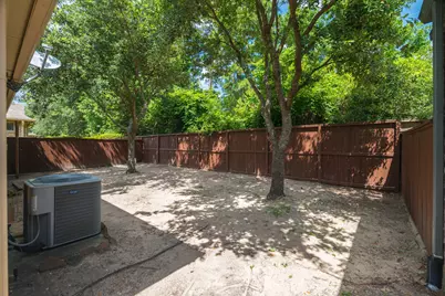 18 Sundown Ridge Place, The Woodlands, TX 77375 - Photo 35