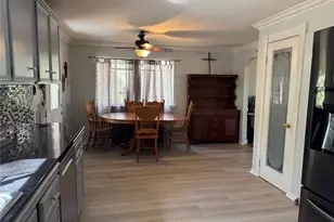 41 Joyce St, Shepherd, TX 77371 - Photo 5