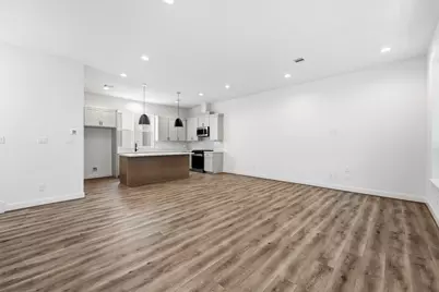 4832 Pinemont Drive, Houston, TX 77092 - Photo 9