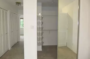 109 W 10th St, Houston, TX 77008 - Photo 11