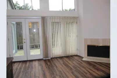 109 W 10 Street, Houston, TX 77008 - Photo 3