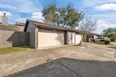2125 Broadlawn Drive, Houston, TX 77058 - Photo 25