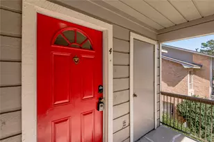 2404 Sycamore Ave, Huntsville, TX 77340 - Photo 5