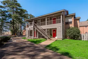 2404 Sycamore Ave, Huntsville, TX 77340 - Photo 1