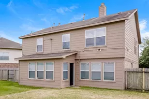 16102 Dawn Marie Ln, Sugar Land, TX 77498 - Photo 17