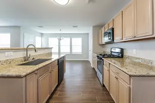 16102 Dawn Marie Ln, Sugar Land, TX 77498 - Photo 7