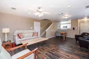 1702 Redwing Pines Dr, Houston, TX 77009 - Photo 7