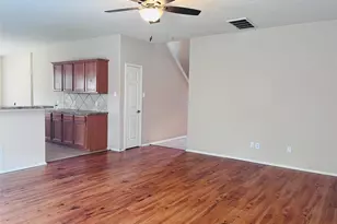 2115 Vermillion Oak St, Fresno, TX 77545 - Photo 15