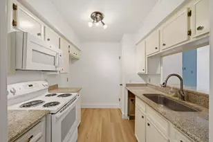 3 Hideaway Dr, Friendswood, TX 77546 - Photo 5