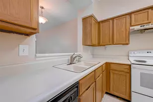 7597 Cambridge St, Houston, TX 77054 - Photo 15