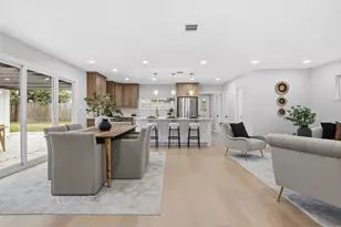 4610 Creekbend Dr, Houston, TX 77035 - Photo 5