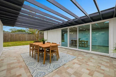 4610 Creekbend Drive, Houston, TX 77035 - Photo 15