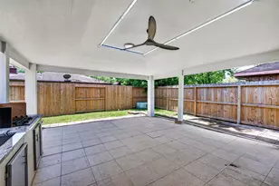 10714 Sagewind Dr, Houston, TX 77089 - Photo 41