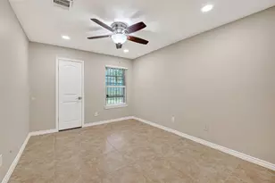 10714 Sagewind Dr, Houston, TX 77089 - Photo 27
