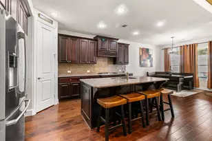 2735 Maple Oak Ln, Manvel, TX 77578 - Photo 11