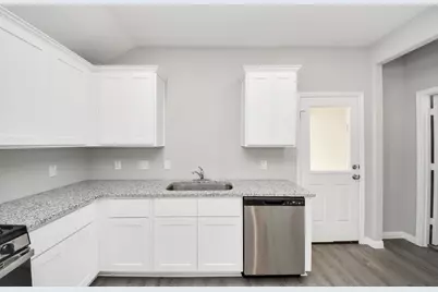 815 Jefferson Ave, Cleveland, TX 77327 - Photo 15