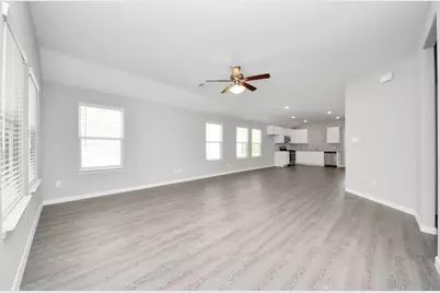 815 Jefferson Ave, Cleveland, TX 77327 - Photo 5