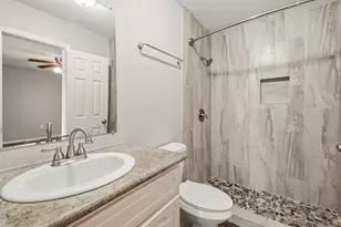 1930 Redway Ln, Houston, TX 77062 - Photo 21