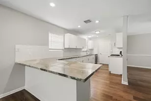 1930 Redway Ln, Houston, TX 77062 - Photo 11