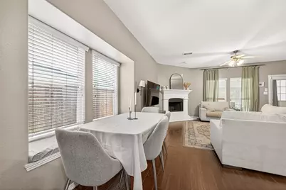 1057 Shadow Glenn Drive, Conroe, TX 77301 - Photo 13