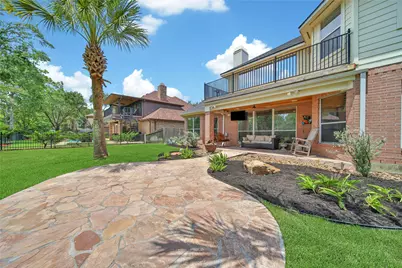 15927 Lake Loop Drive, Cypress, TX 77433 - Photo 9