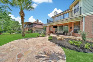 15927 Lake Loop Dr, Cypress, TX 77433 - Photo 9