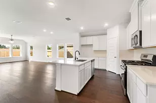 2727 Alexis St, Seabrook, TX 77586 - Photo 9