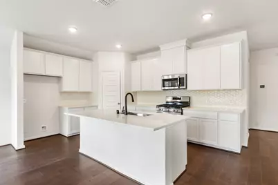 2727 Alexis Street, Seabrook, TX 77586 - Photo 5