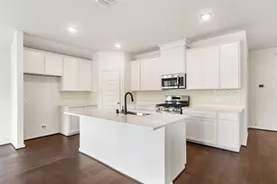 2727 Alexis St, Seabrook, TX 77586 - Photo 5