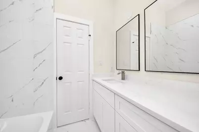 8025 Peachtree Street #B, Houston, TX 77016 - Photo 31