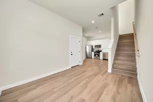 8025 Peachtree St, Houston, TX 77016 - Photo 7