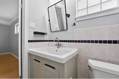 1404 Welch Street #7, Houston, TX 77006 - Photo 23