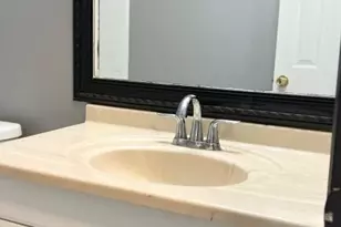 5606 Lyden Ridge Dr, Houston, TX 77053 - Photo 9