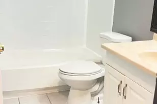 5606 Lyden Ridge Dr, Houston, TX 77053 - Photo 13