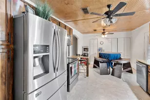 27811 Fm 2100 Rd, Huffman, TX 77336 - Photo 11