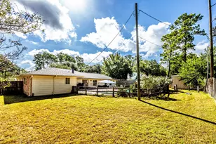 114 Elmwood St, Huntsville, TX 77320 - Photo 29