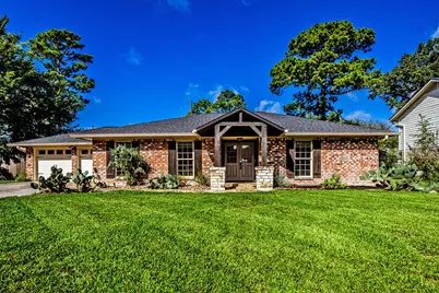 114 Elmwood Street, Huntsville, TX 77320 - Photo 3