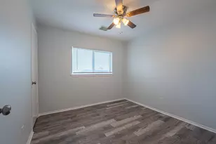 6247 Elton Knolls St, Katy, TX 77449 - Photo 13