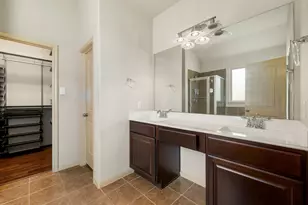 51 Handbridge Pl, Tomball, TX 77375 - Photo 17