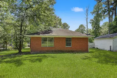 802 Cline Street, Huntsville, TX 77340 - Photo 23