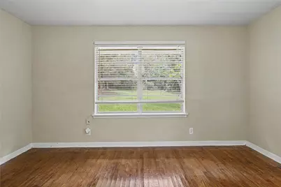 802 Cline Street, Huntsville, TX 77340 - Photo 13