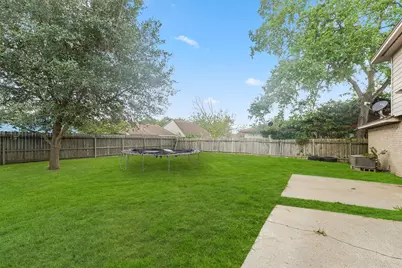 15326 Peachmeadow Lane, Channelview, TX 77530 - Photo 17