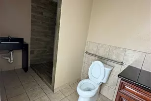 528 Kentucky St, South Houston, TX 77587 - Photo 7